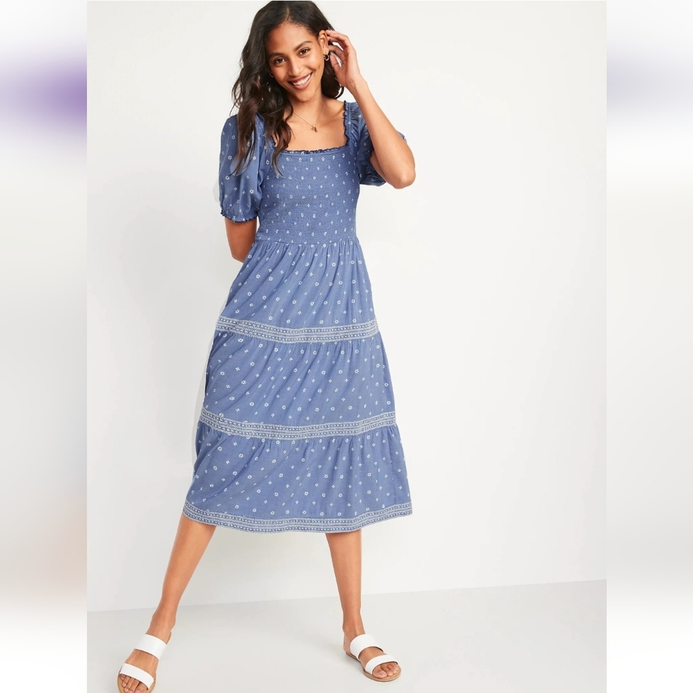 Puff-Sleeve Smocked Printed Embroidered Fit & Flare Chambray Midi Dress, Size L